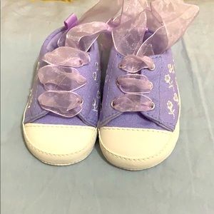 Cute baby shoes for 3-4 month old baby’s